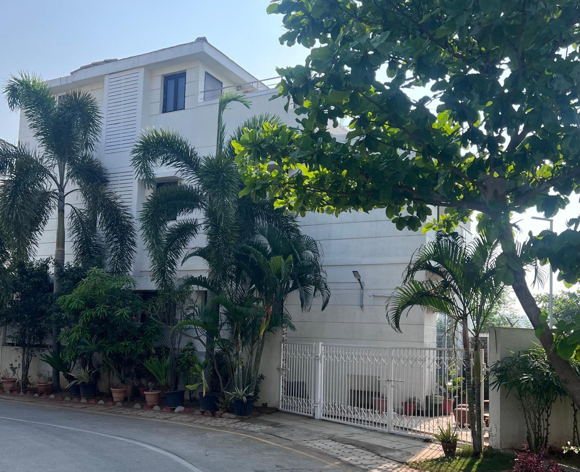 Villa 117 Prestige Silver Springs Madras Buitenkant foto